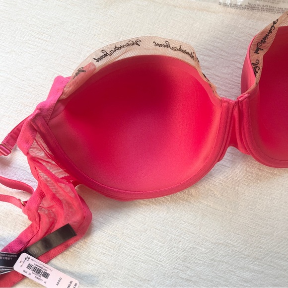 BNWT 36DD Logo Embroidery Lightly Lined Balconette Bra - Picture 3 of 8